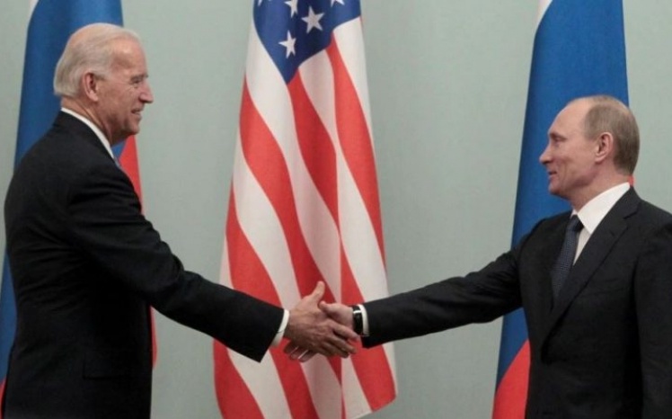 Política de Biden aumenta tensões e internacionalistas ficam em alerta